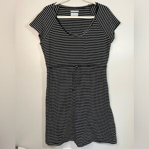 Columbia Black and White Striped Cotton Women’s Omni-Wick Dress Size XL